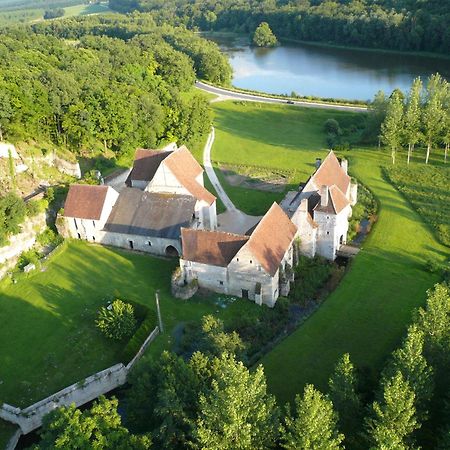 Chateau-Monastere De La Corroirie Montresor Bagian luar foto