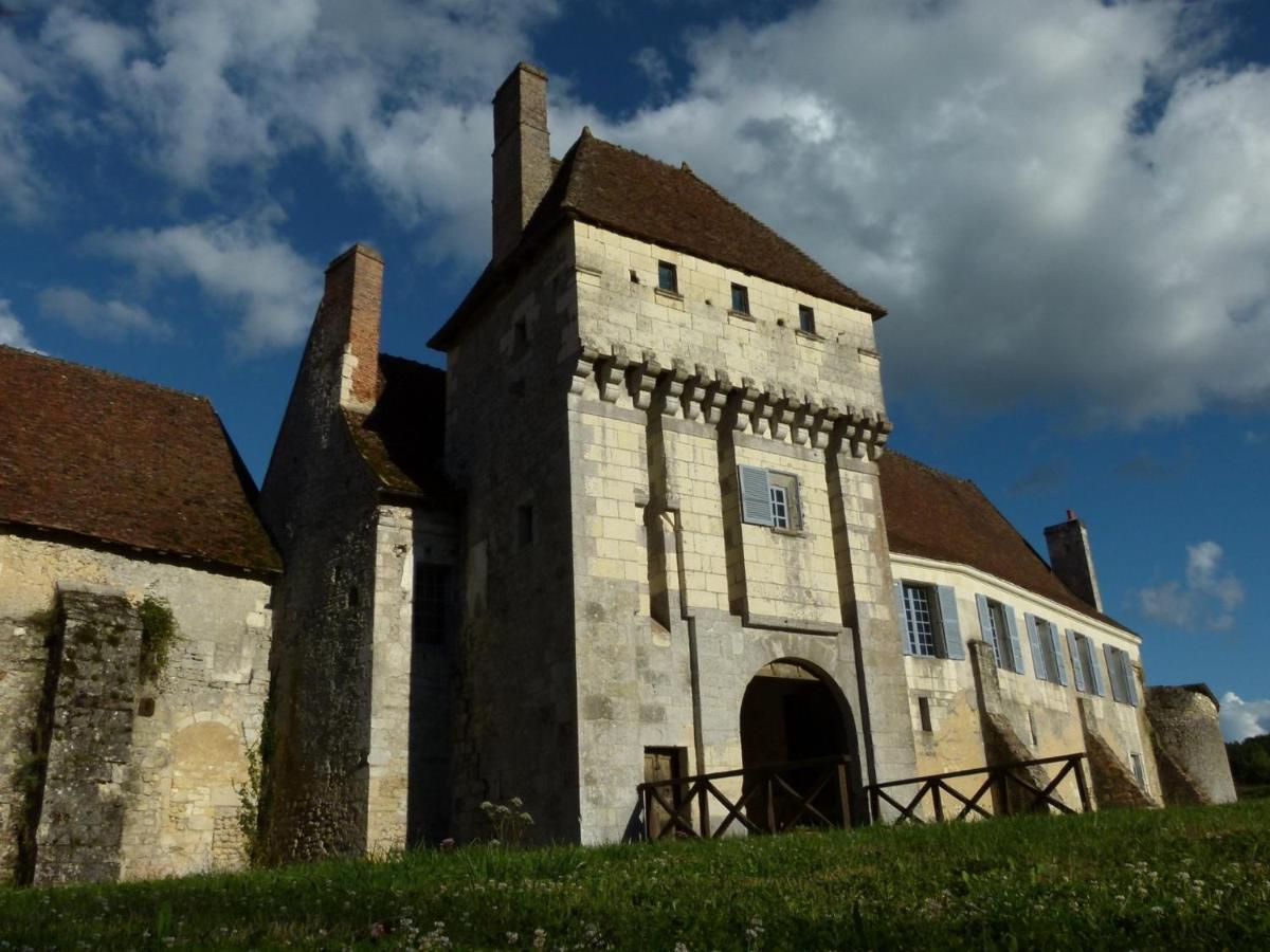 Chateau-Monastere De La Corroirie Montresor Bagian luar foto