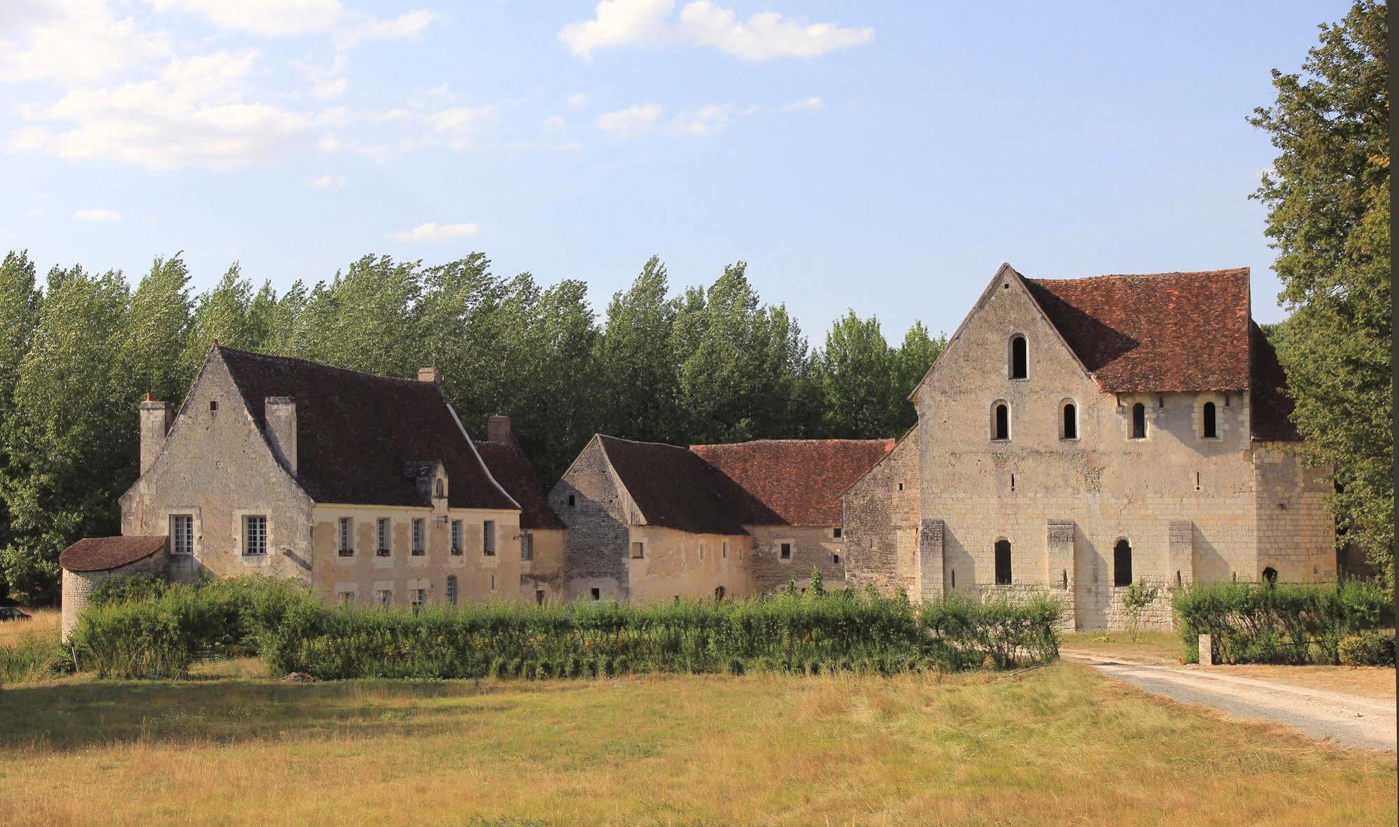 Chateau-Monastere De La Corroirie Montresor Bagian luar foto